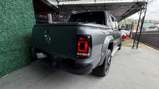 VOLKSWAGEN-AMAROK-2024