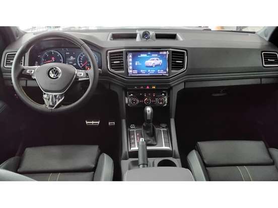 VOLKSWAGEN-AMAROK-2026