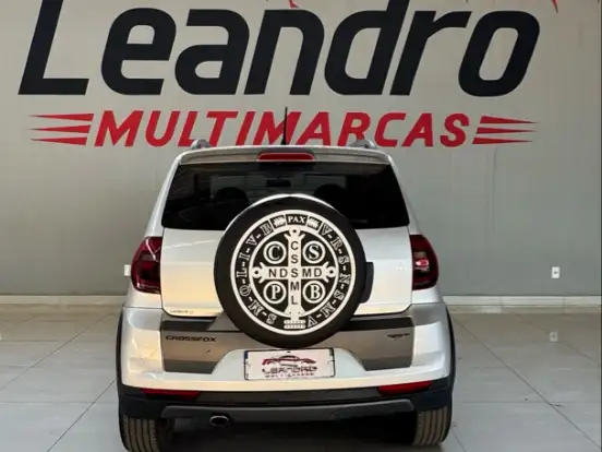 VOLKSWAGEN-CROSSFOX-1.6 MI FLEX 8V 4P MANUAL VOLKSWAGEN-CROSSFOX-2012