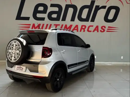 VOLKSWAGEN-CROSSFOX-1.6 MI FLEX 8V 4P MANUAL VOLKSWAGEN-CROSSFOX-2012
