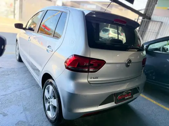 VOLKSWAGEN-FOX-1.6 MI ROCK IN RIO 8V FLEX 4P MANUAL VOLKSWAGEN-FOX-2015