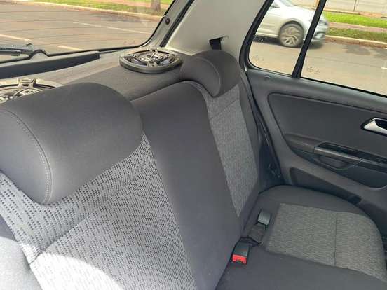 VOLKSWAGEN-FOX-2013
