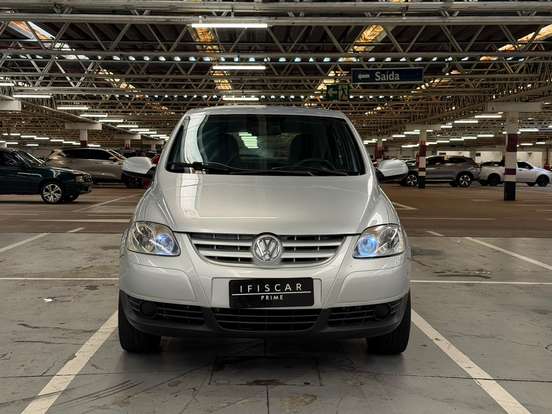 VOLKSWAGEN-FOX-2008
