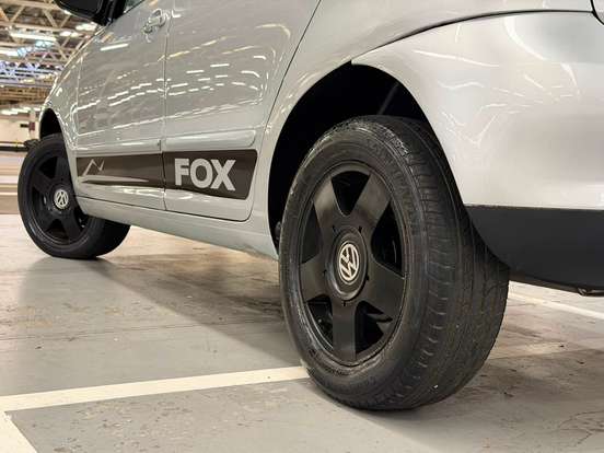VOLKSWAGEN-FOX-2008