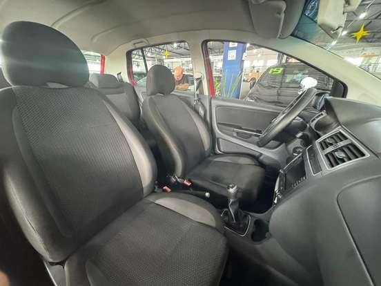 VOLKSWAGEN-FOX-1.6 MSI TOTAL FLEX CONNECT 4P MANUAL VOLKSWAGEN-FOX-2019