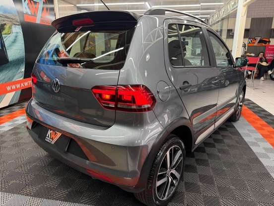 VOLKSWAGEN-FOX-1.6 MSI TOTAL FLEX XTREME 4P MANUAL VOLKSWAGEN-FOX-2019