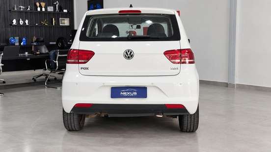 VOLKSWAGEN-FOX-1.6 MSI TRENDLINE 8V FLEX 4P MANUAL VOLKSWAGEN-FOX-2016