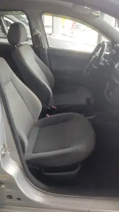 VOLKSWAGEN-GOL-2011