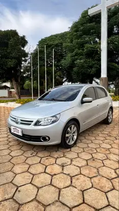 VOLKSWAGEN-GOL-2009