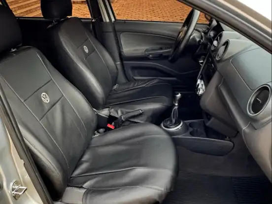 VOLKSWAGEN-GOL-1.6 MI POWER 8V FLEX 4P MANUAL G.V VOLKSWAGEN-GOL-2009