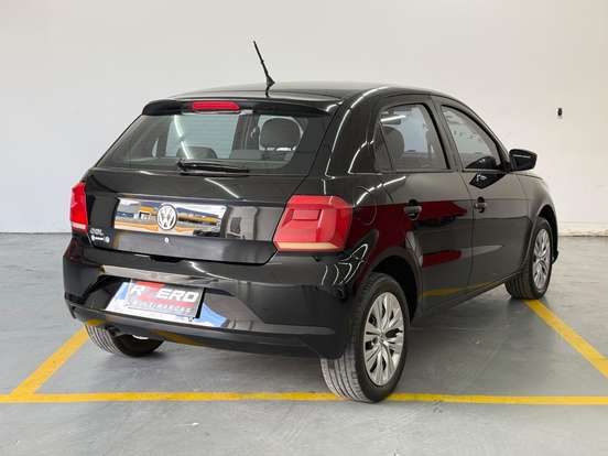 VOLKSWAGEN-GOL-2022