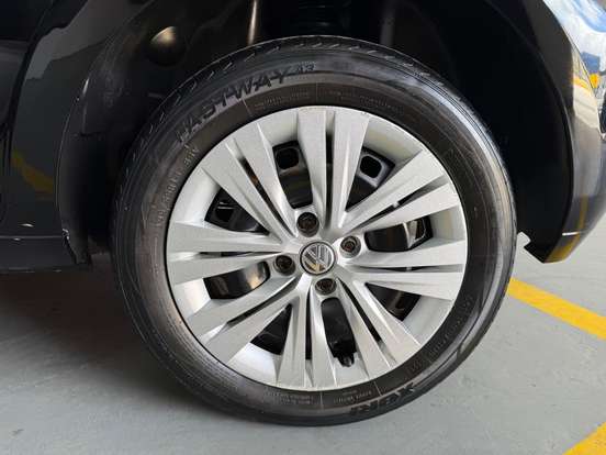 VOLKSWAGEN-GOL-2022