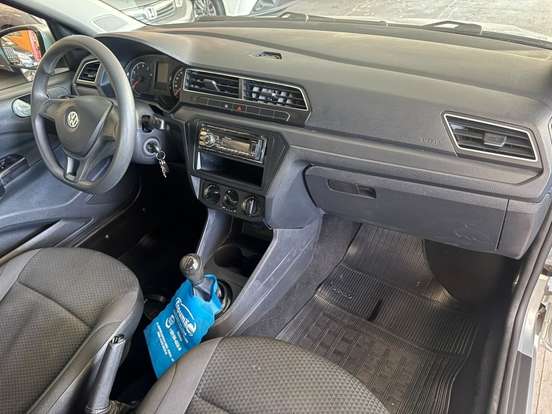 VOLKSWAGEN-GOL-2016