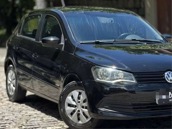 VOLKSWAGEN-GOL-1.6 MI HIGHLINE 8V FLEX 4P MANUAL VOLKSWAGEN-GOL-2013