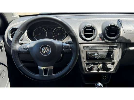 VOLKSWAGEN-GOL-1.6 MI HIGHLINE 8V FLEX 4P MANUAL VOLKSWAGEN-GOL-2013