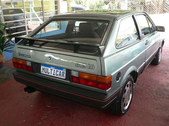 VOLKSWAGEN-GOL-1.8 GTS 8V GASOLINA 2P MANUAL VOLKSWAGEN-GOL-1990