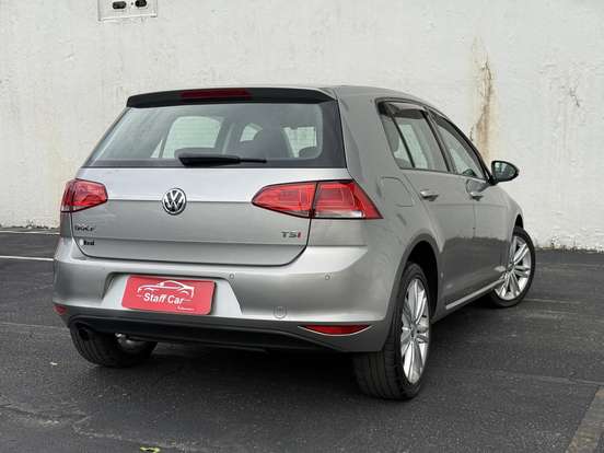 VOLKSWAGEN-GOLF-1.0 TSI COMFORTLINE 12V TOTAL FLEX 4P MANUAL VOLKSWAGEN-GOLF-2017