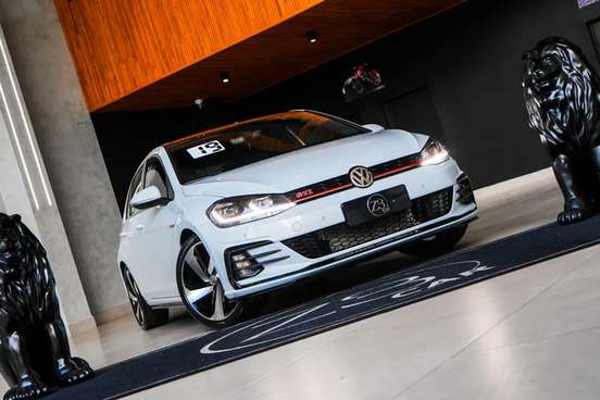 VOLKSWAGEN-GOLF-2.0 350 TSI GASOLINA GTI DSG VOLKSWAGEN-GOLF-2019