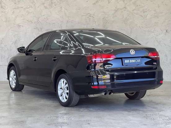 VOLKSWAGEN-JETTA-1.4 16V TSI TRENDLINE GASOLINA 4P MANUAL VOLKSWAGEN-JETTA-2016