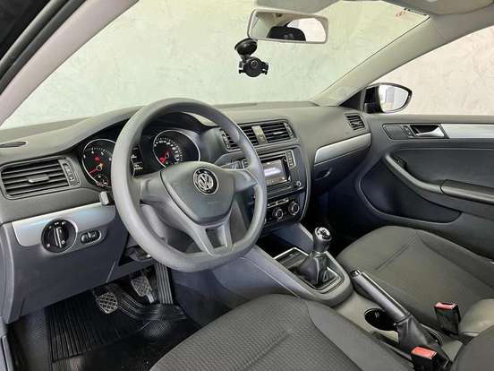 VOLKSWAGEN-JETTA-1.4 16V TSI TRENDLINE GASOLINA 4P MANUAL VOLKSWAGEN-JETTA-2016