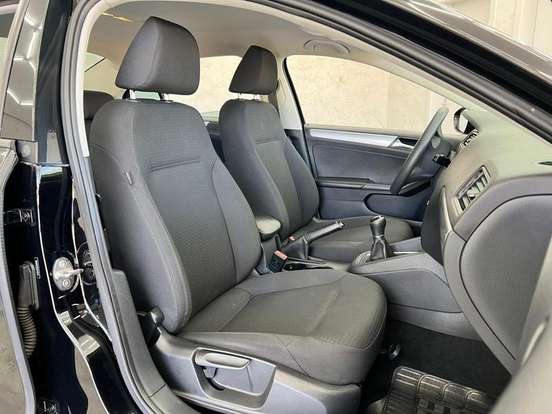 VOLKSWAGEN-JETTA-1.4 16V TSI TRENDLINE GASOLINA 4P MANUAL VOLKSWAGEN-JETTA-2016