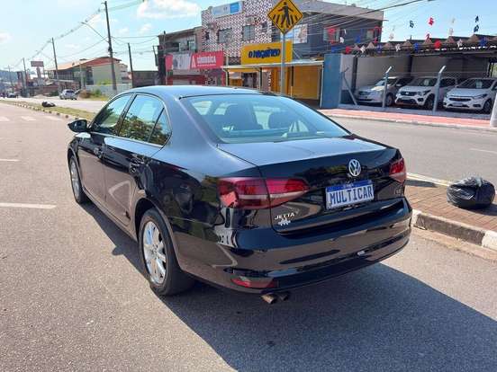 VOLKSWAGEN-JETTA-2016
