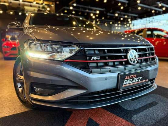 VOLKSWAGEN-JETTA-1.4 250 TSI TOTAL FLEX R-LINE TIPTRONIC VOLKSWAGEN-JETTA-2019