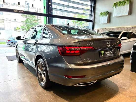 VOLKSWAGEN-JETTA-1.4 250 TSI TOTAL FLEX R-LINE TIPTRONIC VOLKSWAGEN-JETTA-2019