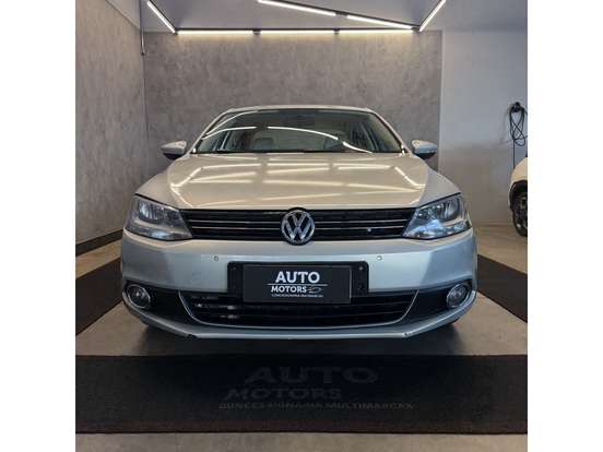 VOLKSWAGEN-JETTA-2.0 COMFORTLINE FLEX 4P TIPTRONIC VOLKSWAGEN-JETTA-2011
