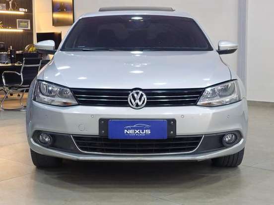 VOLKSWAGEN-JETTA-2.0 TSI HIGHLINE 200CV GASOLINA 4P TIPTRONIC VOLKSWAGEN-JETTA-2011
