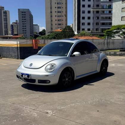 VOLKSWAGEN NEW BEETLE 2.0 MI 8V GASOLINA 2P AUTOMÁTICO
