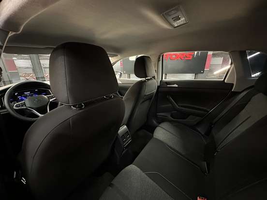 VOLKSWAGEN-NIVUS-1.0 200 TSI TOTAL FLEX COMFORTLINE AUTOMÁTICO VOLKSWAGEN-NIVUS-2025
