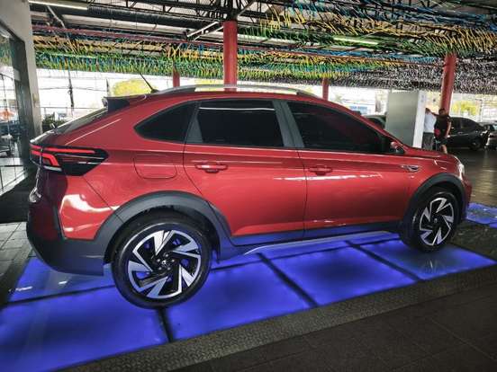 VOLKSWAGEN-NIVUS-1.0 200 TSI TOTAL FLEX HIGHLINE AUTOMÁTICO VOLKSWAGEN-NIVUS-2025
