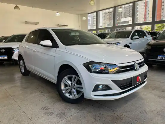 VOLKSWAGEN-POLO-2019