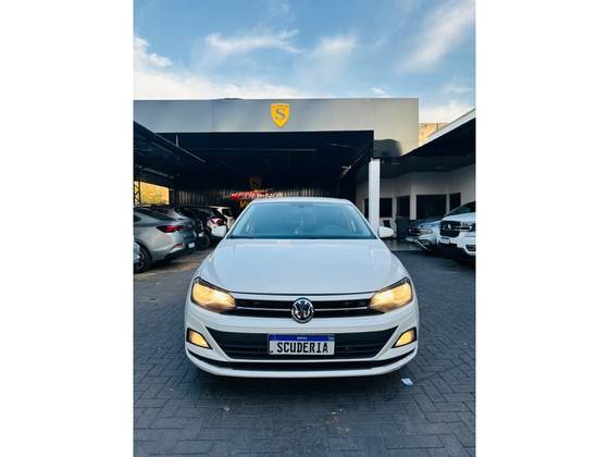 VOLKSWAGEN POLO 1.0 200 TSI HIGHLINE AUTOMÁTICO
