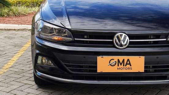 VOLKSWAGEN-POLO-2019