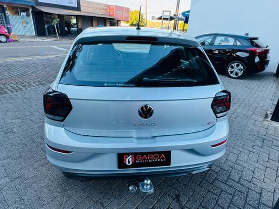 VOLKSWAGEN-POLO-2023