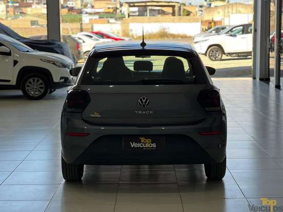 VOLKSWAGEN-POLO-2025