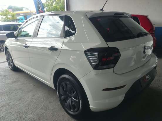 VOLKSWAGEN-POLO-2024