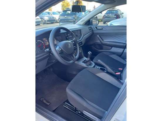 VOLKSWAGEN-POLO-2024