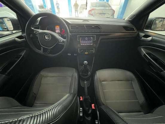VOLKSWAGEN-SAVEIRO-2017