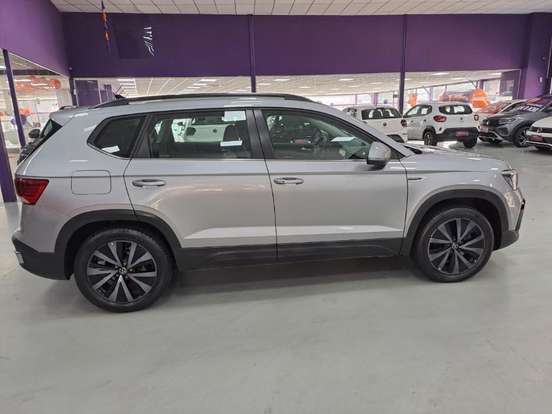 VOLKSWAGEN-TAOS-1.4 250 TSI TOTAL FLEX COMFORTLINE AUTOMÁTICO VOLKSWAGEN-TAOS-2025
