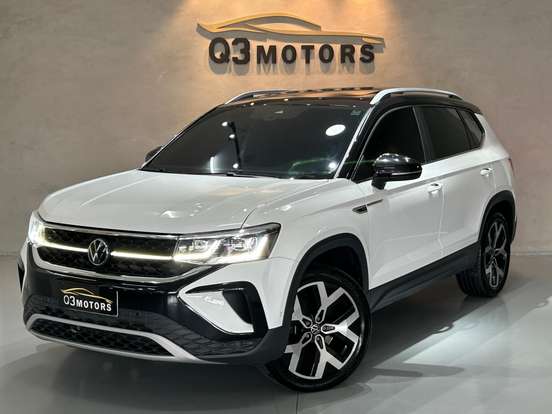 VOLKSWAGEN-TAOS-2023