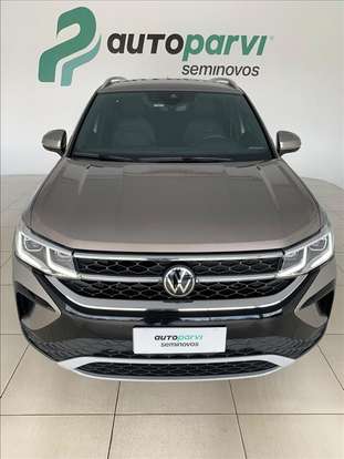 VOLKSWAGEN-TAOS-2023