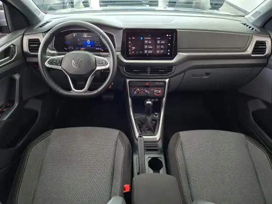 VOLKSWAGEN-T-CROSS-2024