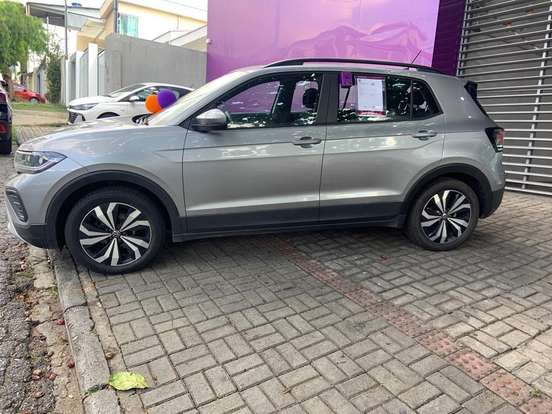 VOLKSWAGEN-T-CROSS-1.0 200 TSI TOTAL FLEX AUTOMÁTICO VOLKSWAGEN-T-CROSS-2024
