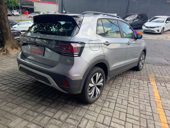 VOLKSWAGEN-T-CROSS-2024