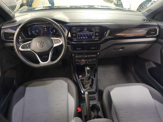VOLKSWAGEN-T-CROSS-2022