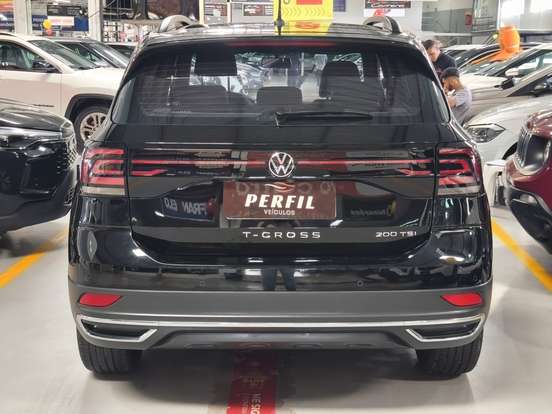 VOLKSWAGEN-T-CROSS-2022