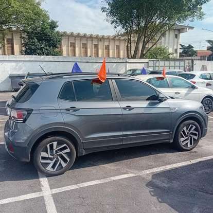 VOLKSWAGEN-T-CROSS-2025